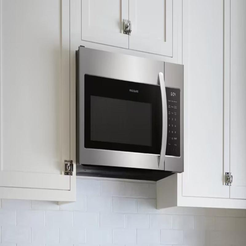 Frigidaire MICROONDAS CON EXTRACTOR DE 1.8P³ 1000W S1846BS